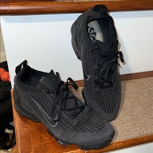 Nike Kids Black Sneakers